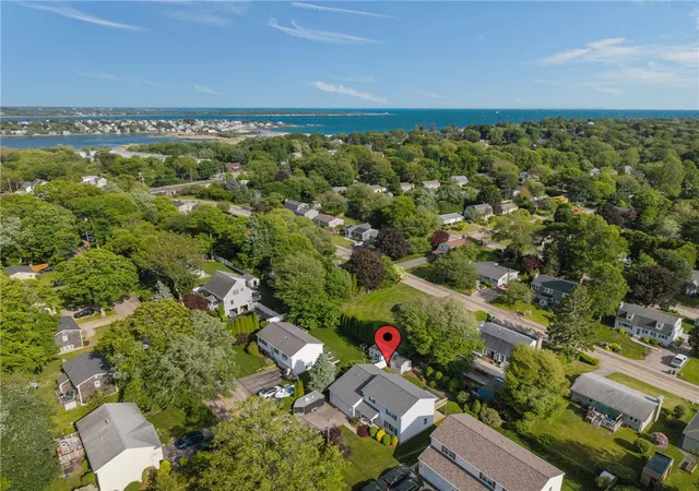 2nd image of 40 Conanicus Rd, Narragansett, RI 02882 | MLS# 1413709