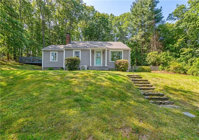 Homes for sale in Lincoln, RI | 1812 Old Louisquisset Pike, Lincoln, RI 02865 | MLS# 1411844