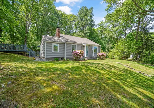 Homes for sale in Lincoln, RI | 1812 Old Louisquisset Pike, Lincoln, RI 02865 | MLS# 1411844