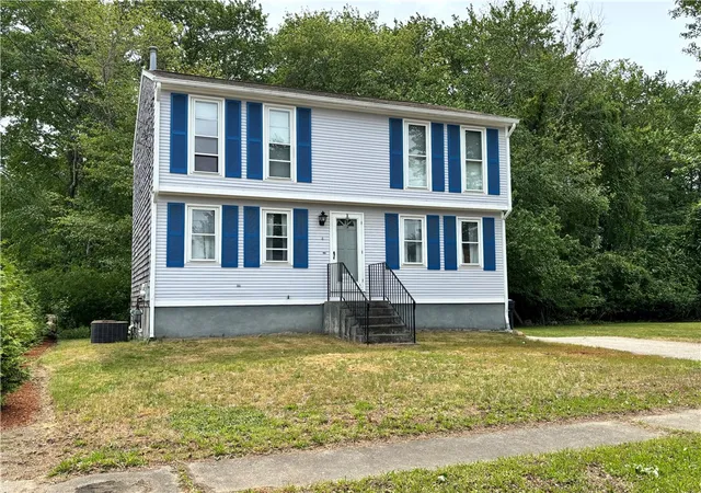 1st image of 4 Wicks Ct, Warwick, RI 02886 | MLS# 1414291