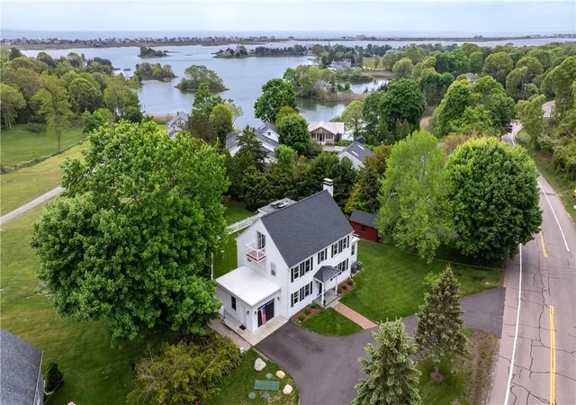 Homes for sale in Westerly, RI | 229 Shore Rd, Westerly, RI 02891 | MLS# 1413477