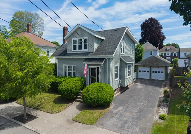 Homes for sale in Pawtucket, RI | 290 West Forest Ave, Pawtucket, RI 02860 | MLS# 1414073