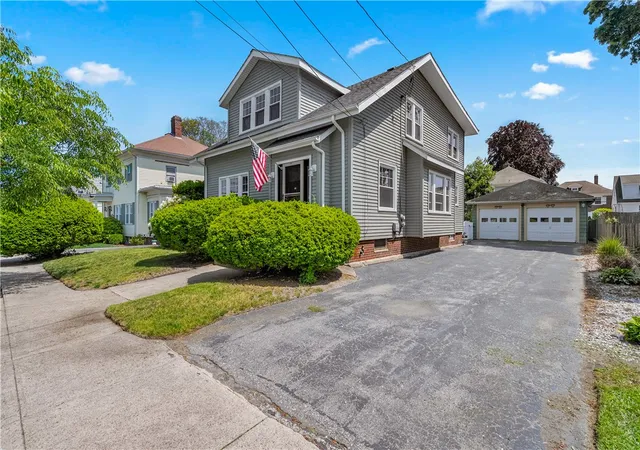Homes for sale in Pawtucket, RI | 290 West Forest Ave, Pawtucket, RI 02860 | MLS# 1414073
