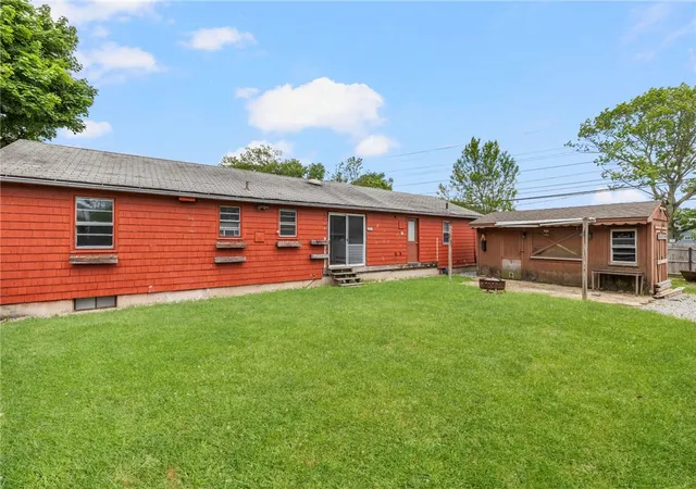 20th image of 145 Crane St, Warwick, RI 02889 | MLS# 1414342