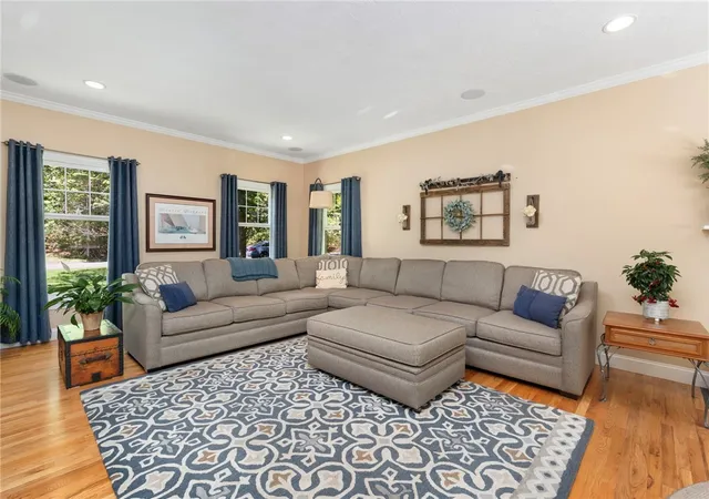 Homes for sale in South Kingstown, RI | 31 Parsons Ln, South Kingstown, RI 02892 | MLS# 1414287