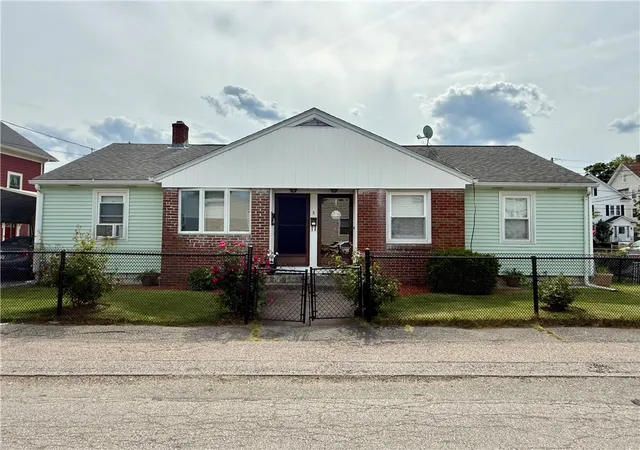 1st image of 3 Clover St, Pawtucket, RI 02860 | MLS# 1414369