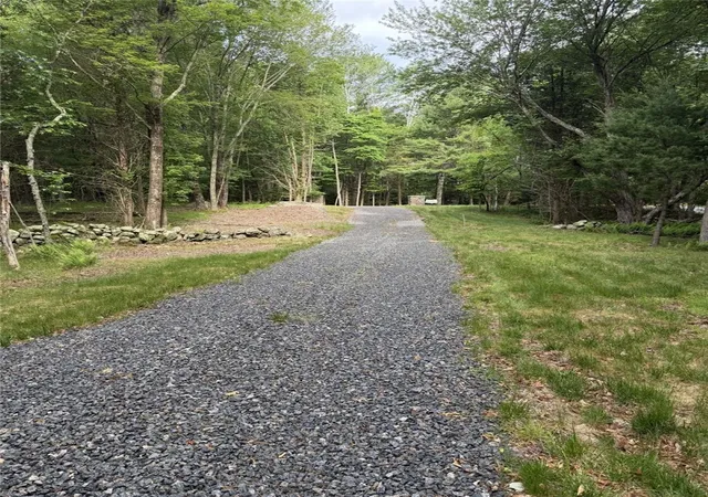 Homes for sale in East Greenwich, RI | 55 Pheasant Dr, East Greenwich, RI 02818 | MLS# 1414394