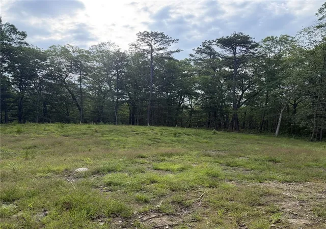 Homes for sale in East Greenwich, RI | 55 Pheasant Dr, East Greenwich, RI 02818 | MLS# 1414394