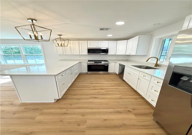 Photo 3 of Sale Pending at 95 Farm St, Providence, RI 02908 | MLS# 1414400 | Listing updated on 2026-06-05