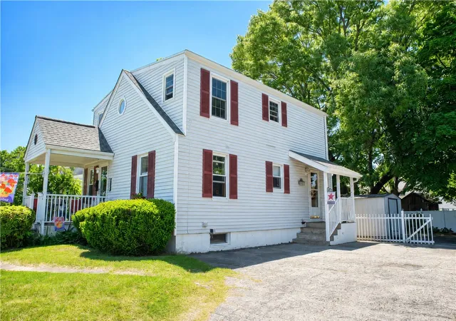 Homes for sale in West Warwick, RI | 147 Pawtuxet Ter, West Warwick, RI 02893 | MLS# 1414408