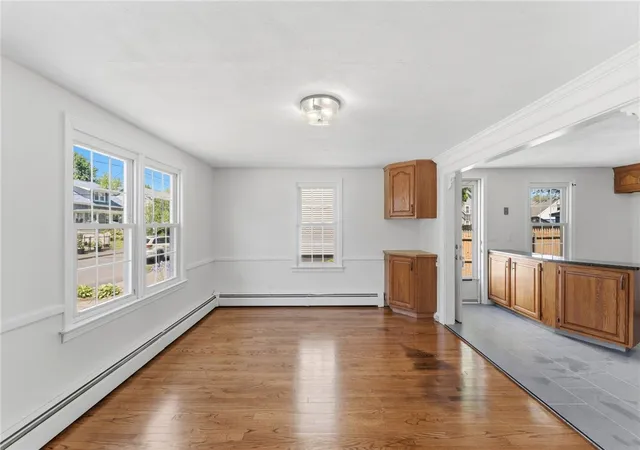 Homes for sale in Lincoln, RI | 66 Union St, Lincoln, RI 02865 | MLS# 1414422