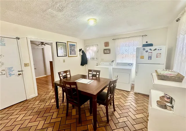 Photo 4 of Sale Pending at 215 Roosevelt St, Providence, RI 02909 | MLS# 1414434 | Listing updated on 2026-08-03