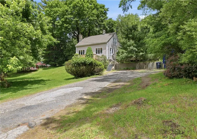 Homes for sale in Cumberland, RI | 39 West Wrentham Rd, Cumberland, RI 02864 | MLS# 1413835