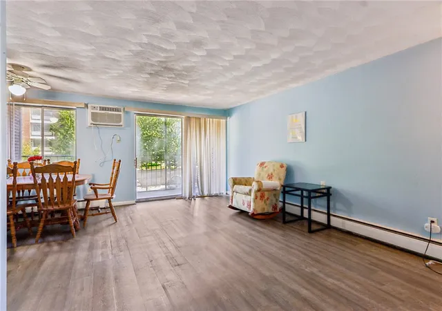 Homes for sale in Stoneham, MA | 64 Main St #21B, Stoneham, MA 02180 | MLS# 1414465