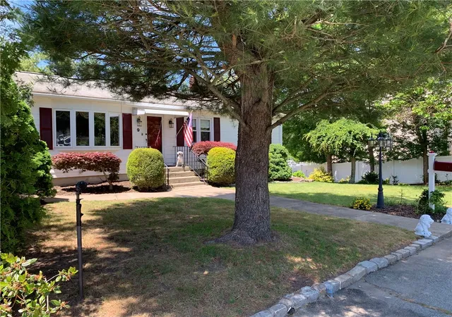 3rd image of 9 Pleasant Ave, North Providence, RI 02911 | MLS# 1414475