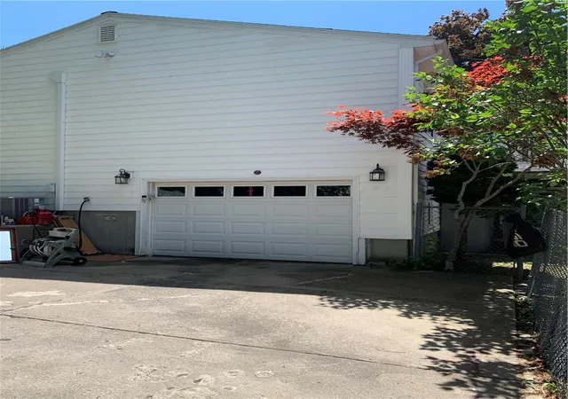 5th image of 9 Pleasant Ave, North Providence, RI 02911 | MLS# 1414475
