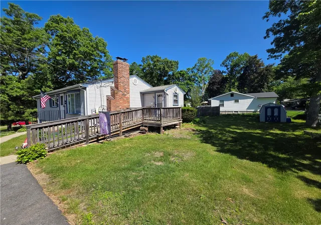 Homes for sale in Coventry, RI | 1 Hopkins Ct, Coventry, RI 02816 | MLS# 1410311