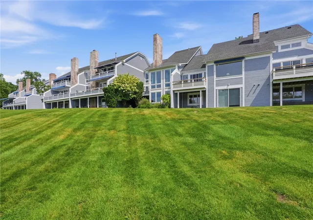 Photo 48 of Sale Pending at 2 Bagy Wrinkle Cvs, Warren, RI 02885 | MLS# 1414460 | Listing updated on 2026-07-26