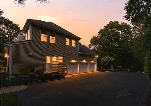 Homes for sale in North Kingstown, RI | 19 Cassandra Ln, North Kingstown, RI 02852 | MLS# 1414499