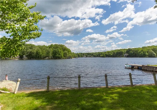 5th image of 6 Birch Dr, Exeter, RI 02822 | MLS# 1414454