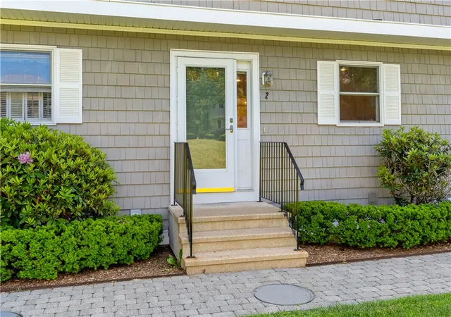 Homes for sale in Tiverton, RI | 41 Charles Dr #2, Tiverton, RI 02878 | MLS# 1414013