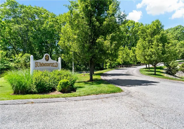 Homes for sale in Tiverton, RI | 41 Charles Dr #2, Tiverton, RI 02878 | MLS# 1414013
