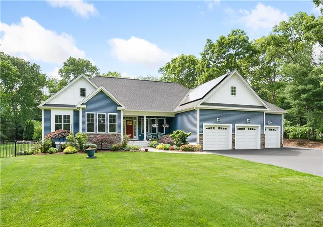 Homes for sale in Rehoboth, MA | 22 Lake St, Rehoboth, MA 02769 | MLS# 1414534