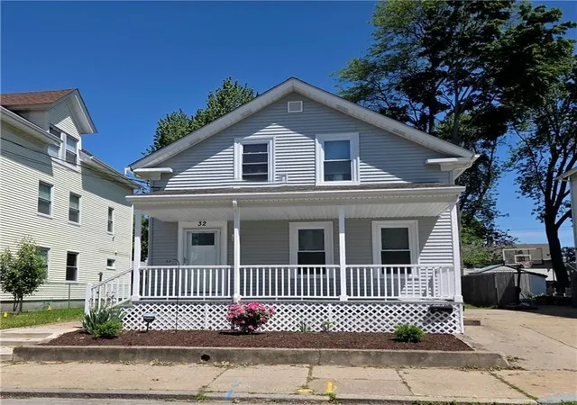 Homes for sale in Pawtucket, RI | 32 Gooding St, Pawtucket, RI 02860 | MLS# 1414547