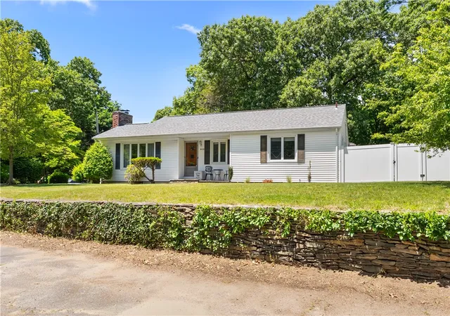 2nd image of 417 Squantum Dr, Warwick, RI 02888 | MLS# 1414411