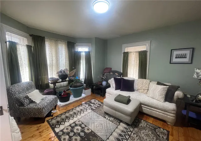 5th image of 82 Jefferson Ave, Pawtucket, RI 02860 | MLS# 1414560