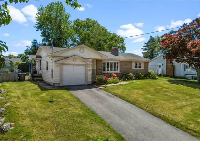 Homes for sale in East Providence, RI | 105 Walmer Ave, East Providence, RI 02914 | MLS# 1414481
