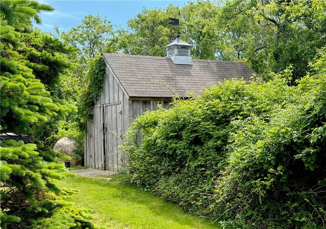Photo 2 of Single family home for sale at 1222 Cooneymus Rd, Block Island, RI 02807 | MLS# 1413598 | Listing updated on 2026-09-23