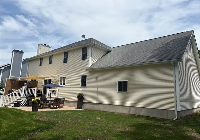 Homes for sale in South Kingstown, RI | 30 Whispering Pine Trl, South Kingstown, RI 02879 | MLS# 1414577