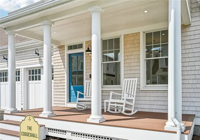 2nd image of 16 Lookout Ln, Portsmouth, RI 02871 | MLS# 1412349