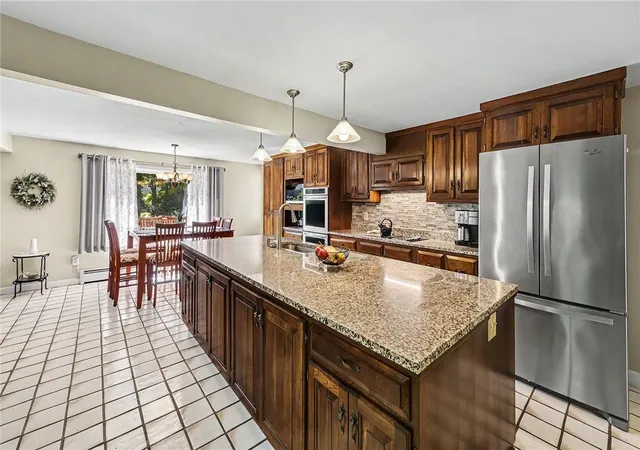 Homes for sale in Cumberland, RI | 43 Follett St, Cumberland, RI 02864 | MLS# 1414535