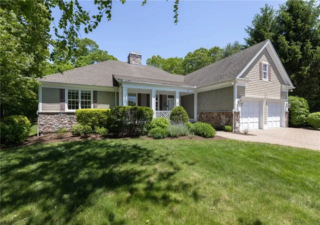 Homes for sale in Westerly, RI | 9 Newbury Dr, Westerly, RI 02891 | MLS# 1414652
