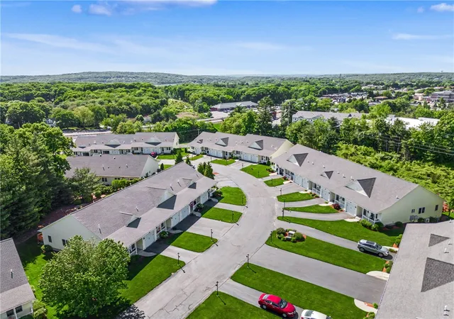 5th image of 40 Old Louisquisset Pike #1102, North Smithfield, RI 02896 | MLS# 1414686
