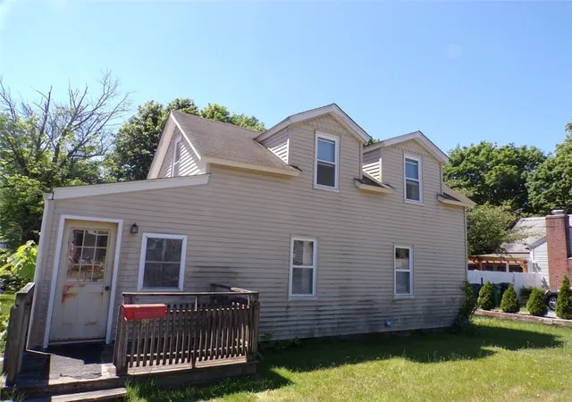 Homes for sale in Warwick, RI | 314 Arlington Ave, Warwick, RI 02889 | MLS# 1414524
