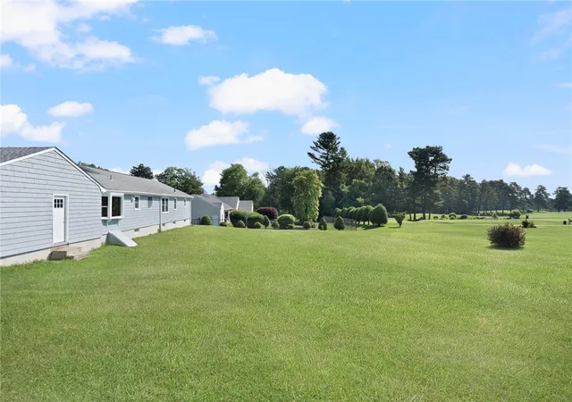 Photo 3 of Single family home for sale at 256 School St, Lincoln, RI 02865 | MLS# 1414717 | Listing updated on 2026-09-01