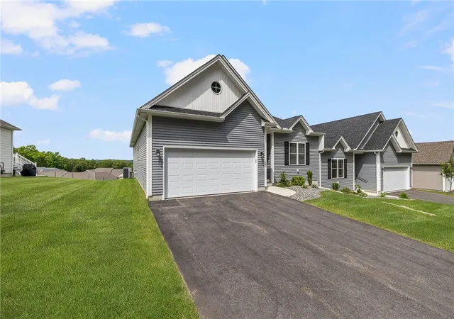 Homes for sale in Lincoln, RI | 107 Old River Rd #120, Lincoln, RI 02865 | MLS# 1414719