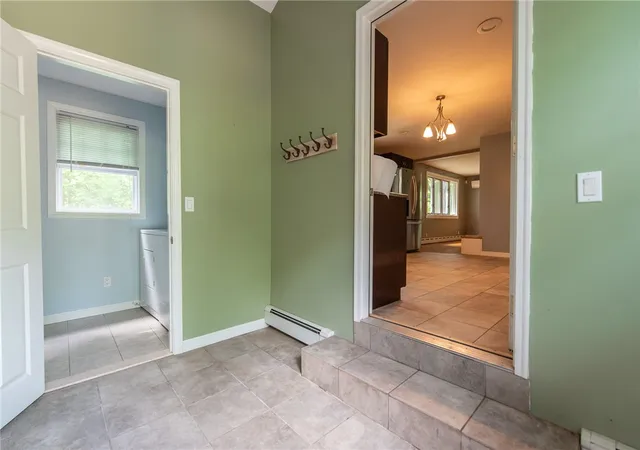 Homes for sale in Cumberland, RI | 11 Country Hill Rd, Cumberland, RI 02864 | MLS# 1414731