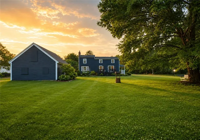 Homes for sale in North Smithfield, RI | 424 Buxton St, North Smithfield, RI 02896 | MLS# 1414632