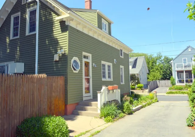 Homes for sale in East Providence, RI | 53 Russel Ave, East Providence, RI 02914 | MLS# 1414798