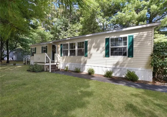 Photo 3 of Sale Pending at 8 King Philip Rd, Coventry, RI 02816 | MLS# 1414722 | Listing updated on 2026-08-28