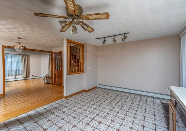 Homes for sale in East Providence, RI | 175 Leonard Ave, East Providence, RI 02914 | MLS# 1414780