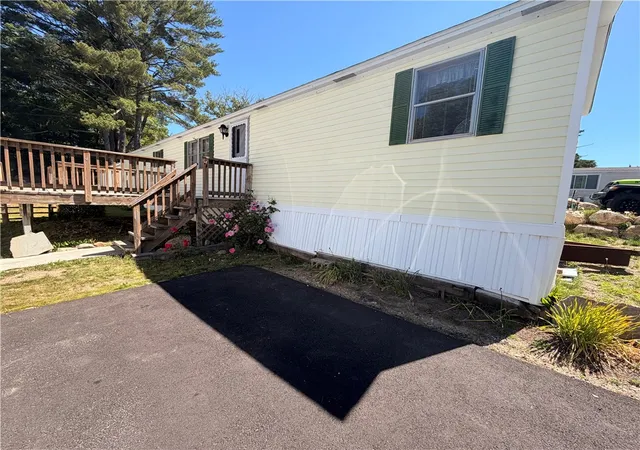 Homes for sale in Charlestown, RI | 31 Foxtrot Dr, Charlestown, RI 02813 | MLS# 1414816