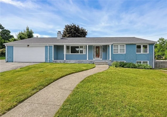 Homes for sale in North Providence, RI | 32 Brookfarm Rd, North Providence, RI 02904 | MLS# 1414828