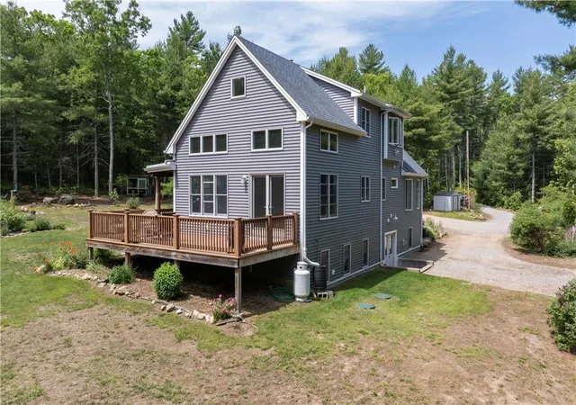 Homes for sale in West Greenwich, RI | 216 Plain Rd, West Greenwich, RI 02817 | MLS# 1414238