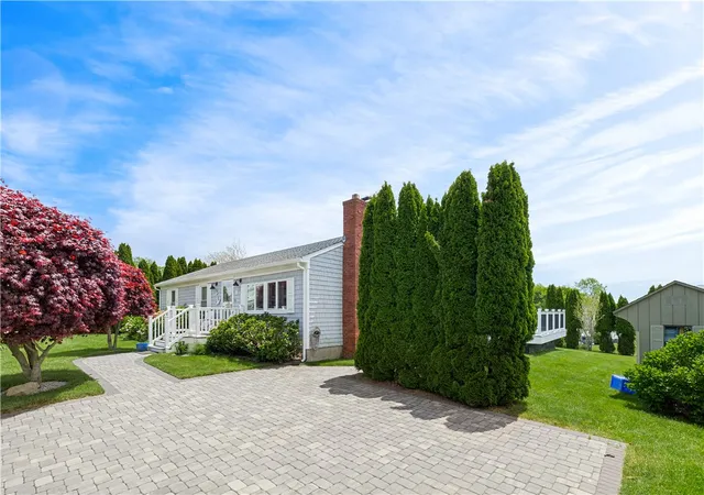 1st image of 35 Willow Ave, Narragansett, RI 02882 | MLS# 1414570