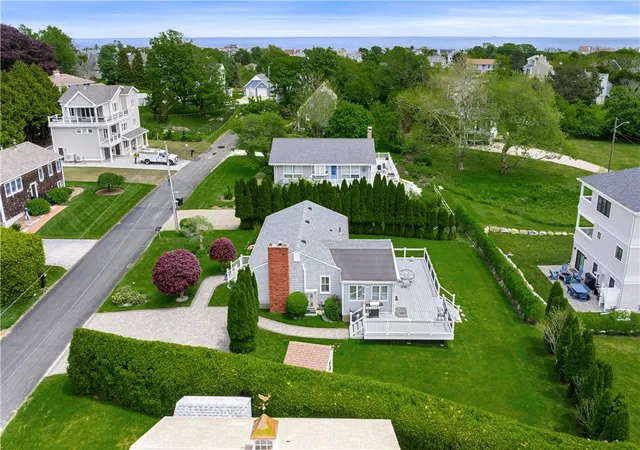 4th image of 35 Willow Ave, Narragansett, RI 02882 | MLS# 1414570